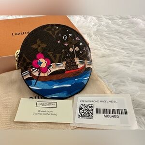 Louis Vuitton Round‎ Venice Vivienne 2019 Holiday Animation LE Coin Purse Wallet